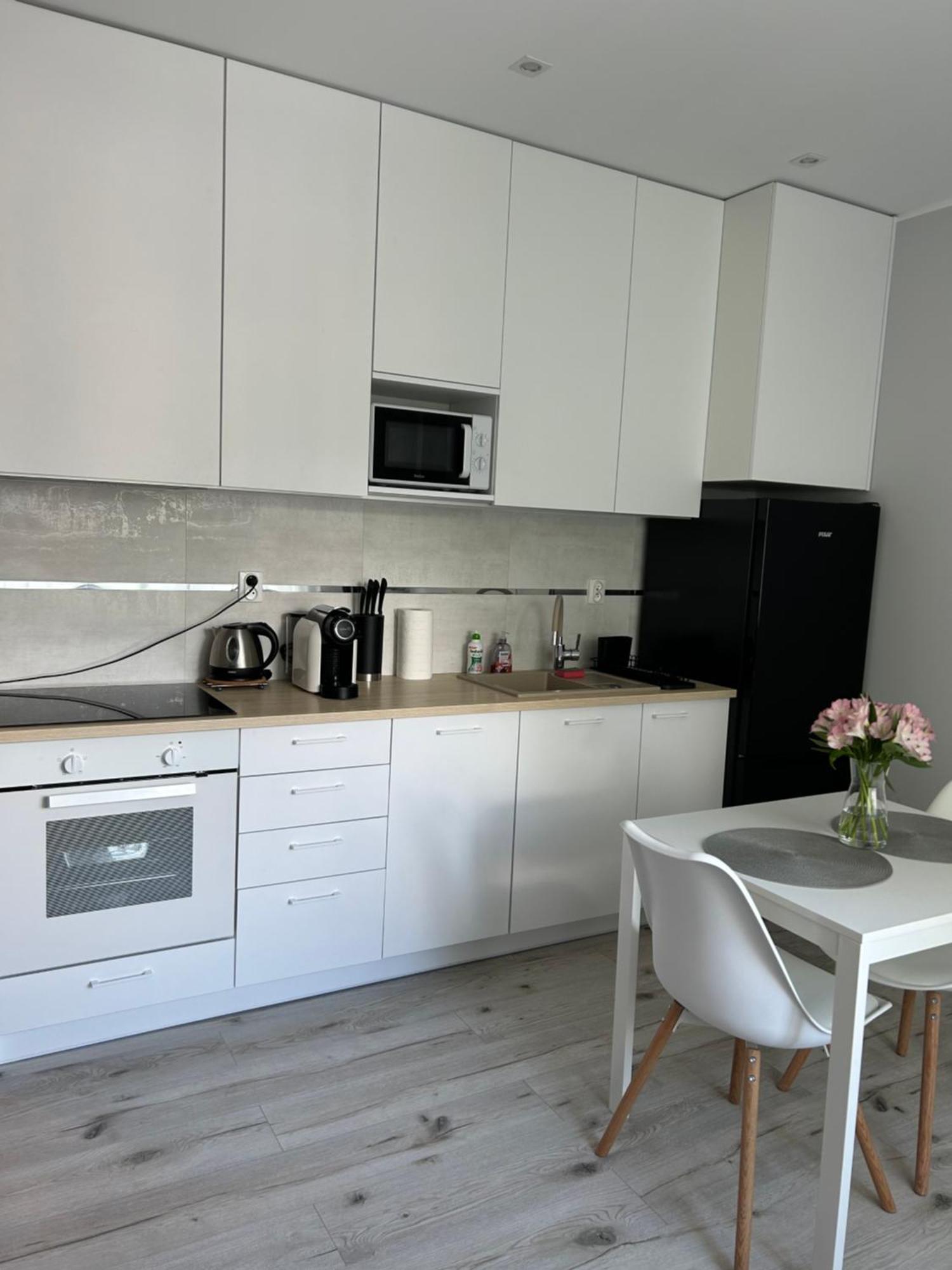 Apartament Na Dworcowej Centrum Parking Gratis วรอตซวาฟ ภายนอก รูปภาพ
